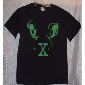  X FILES MULDER and SCULLY Adult SHIRT Size XL (xlarge 