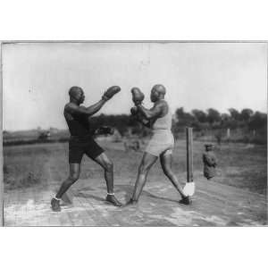  George Godfrey boxing with Jack Johnson