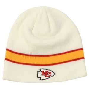   City Chiefs Band Stripe Winter Knit Beanie   White: Sports & Outdoors