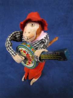 Vintage Tin Wind Up Monkey Playing Banjo Occupied Japan  