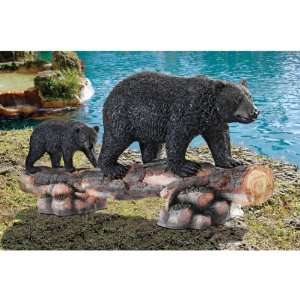  Statue Mother Black Bear/Cub: Home & Kitchen