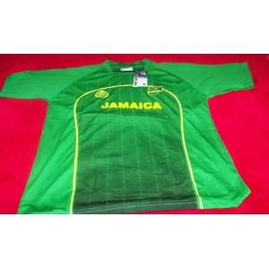   PRO JAMAICA GREEN SOCCER JERSEY SIZE LARGE BY WALAS