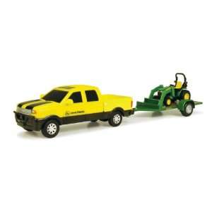  John Deere Pickup Truck with Tractor: Toys & Games