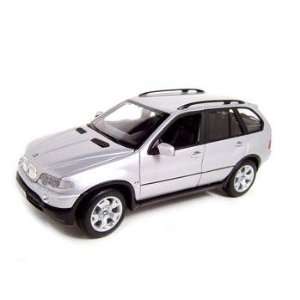  BMW X5 SILVER 1:18 DIECAST MODEL: Toys & Games