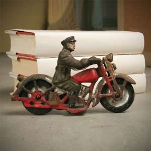    Cast Iron Motorcycle Patrolman Paperweight: Kitchen & Dining