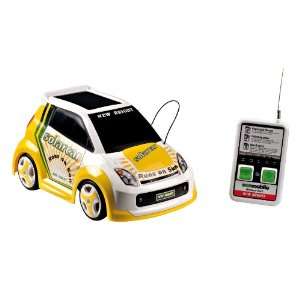  New Bright   1:18 Radio Control Solar Car: Toys & Games