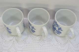 Set of 3 Porcelain Blue Onion Pattern Coffee Hot Chocolate Mugs/Cups 