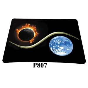  Standard 7 x 9 Inch Mouse Pad    Earth & Mars: Electronics