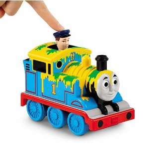  Thomas & Friends ** Thomas Makes a Mess Engine** Push 