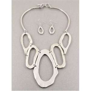  Fashion Jewelry Desinger Inspired Silver Necklace and 