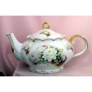  White Rose Spray Princess Teapot: Health & Personal Care