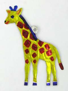   TIN ORNAMENT DEPICTING A GIRAFFE PERFECT FOR HOME DECORATION