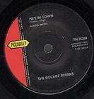 ROCKIN BERRIES hes in town 7 solid centre label design b/w 