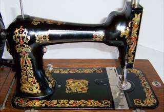 Foley & Williams Goodrich Hand Crank Sewing Machine *  