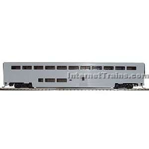   Scale Ready to Run 85 Superliner II Coach   Undecorated: Toys & Games