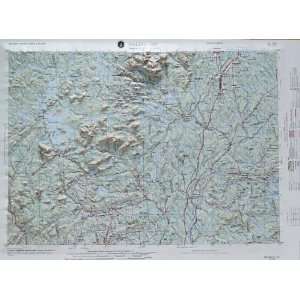   Relief Map in the state of Maine with OAK WOOD Frame: Office Products