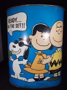   1969 Peanuts Snoopy Charlie Brown Trash Can Cartoon Retro  