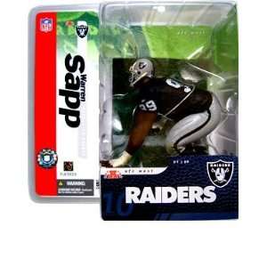   Series 10 > Warren Sapp (Chase Variant) Action Figure: Toys & Games