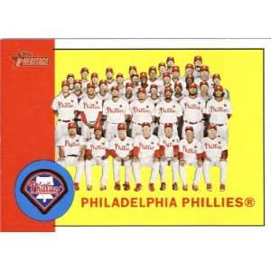  13 Philadelphia Phillies TC   Philadelphia Phillies (Team Photo 