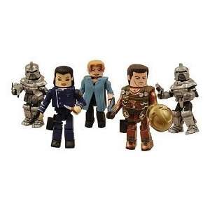   Diamond Select Toys Battlestar Galactica Razor Minimates Box Set: Toys