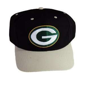 Vintage Green Bay Packers Snapback Hat Cap   Black / Stone Bill 