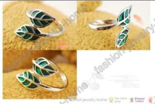 Retro Style Silver Green Leaves Ring Fashion  