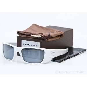   Sunglasses. Polished White Frame with Black Iridium Lenses. OO9096 03