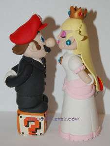 Kissing Mario and Princess Peach Wedding Cake Topper  