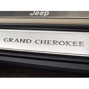 2011 JEEP GRAND CHEROKEE DOOR SILL GUARDS GUARD MOPAR 