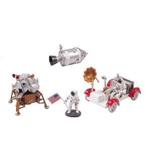   Build Model Kit   Apollo Lunar Module with Lunar Rover: Toys & Games