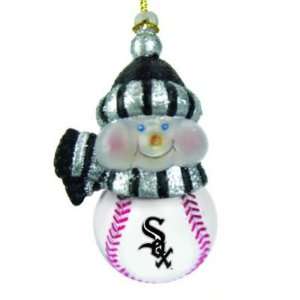  CHICAGO WHITE SOX LIGHT UP CHRISTMAS ORNAMENTS (3): Sports 