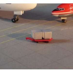  Dragon Wings Airport GSE Cargo + Red Trolley 1400 #8b 