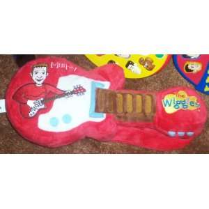  The Wiggles Murray Red Guitar   plush w/ handle 