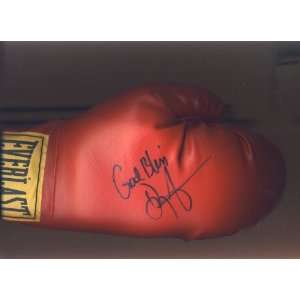   Signed Autographed Everlast Boxing Glove with COA