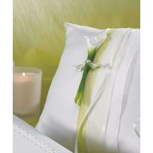  Bridal Beauty Calla Lily Square Ring Pillow: Home 