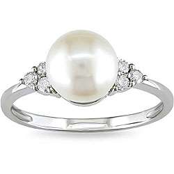 10k Gold FW Pearl and 1/8ct TDW Diamond Ring (7.5 8 mm) (H I, I2 I3 