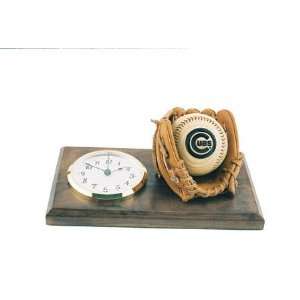  Chicago Cubs Wood Baseball Desk Set with Clock & Mini 