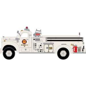  HO RTR Mack B Fire Truck, Rescue Company #26: Toys & Games