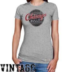 NBA Mitchell & Ness Chicago Bulls Ladies Vintage Logo Premium T shirt 
