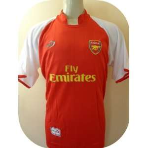    ARSENAL SOCCER JERSEY SIZE XTRA LARGE. NEW
