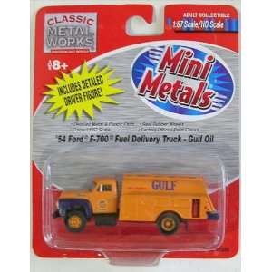  HO 1954 Ford F 700 Tank Truck, Gulf Oil Toys & Games