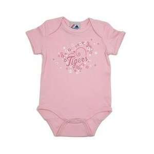 Detroit Tigers Newborn Pink Creeper by Majestic Athletic   Pink 6 9 