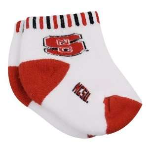   Infant White Red Circus Striped Team Logo Socks: Sports & Outdoors