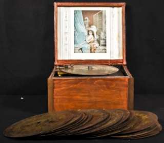 Cira 1896 Symphonion Music Box With 19 Metal Discs  