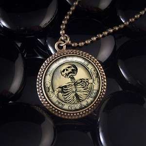 Memento Mori Death Skull Antique Bronze Necklace RF 44  