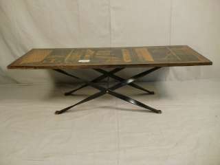 Vintage Modern Coffee Table With Graphic Image (4265)r  