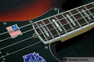 New USA Fender ® American Deluxe Jazz Bass J Bass, 3 Color Sunburst 