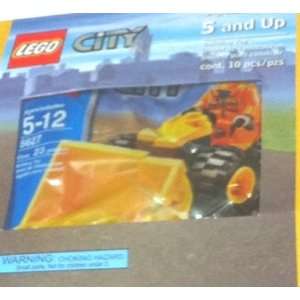 Lego City 23 Piece Building Set in a Pack #5627: Toys 