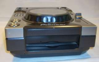 Pioneer CDJ 400 DJ Multi Player Turntable CD Player  
