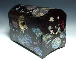   Pearl Handmade Brown Wood Lacquer Art Large Jewelry Treasure Box Chest